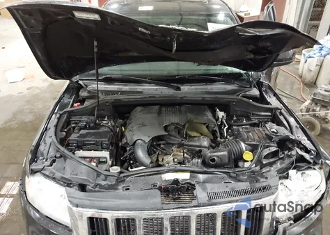 2011 Jeep Grand Cherokee Laredo z USA, uszkodzony, nr VIN 1J4RR4GG4BC636097